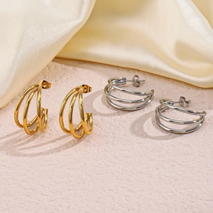 Polished 18K gold and silver plated C-shape stainless steel earrings for women