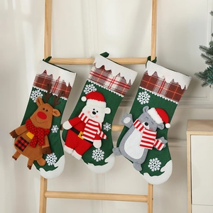 Weihnachtsstrumpf Cartoon Weihnachtsmann Rentier Schneemann Kariert Filz Plüsch Hängende Geschenktüte Feiertagsdeko Ornament