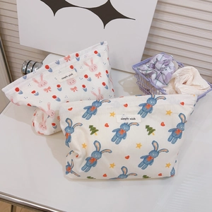 Cute Rabbit Floral Print Cosmetic Bag Cotton Canvas Zippered Organizer Pouch For Women Travel Daily Makeup Storage