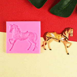 3D paard siliconen mal voor DIY hars kaarsen en fondant taart decoratie met fijne texturen