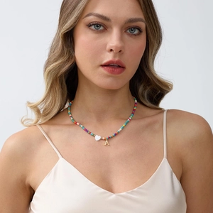 Collana Iniziale Bohemian con Perline Arcobaleno Colorate in Acciaio Inossidabile con Pendente a Cuore Placcato Oro