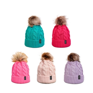 Bonnets d'hiver en tricot torsadé avec écusson Freedom et pompon en cinq couleurs