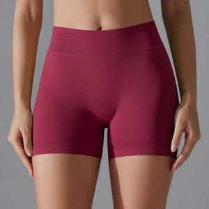 Short de yoga bordeaux sans couture à taille haute avec large ceinture côtelée fitness
