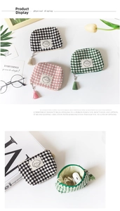 Mini houndstooth knit pouch set with zippers and tassels for earbuds and small items