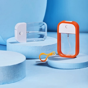 50ml portable flat card perfume spray bottle with silicone case and hook on blue stand