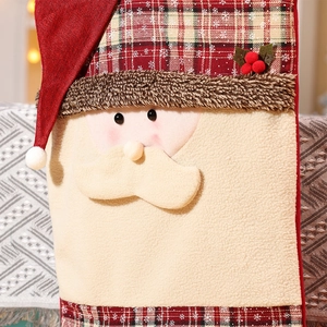 Weihnachts-Stuhlhussen mit Weihnachtsmann-Motiv in Rot und Beige für festliche Dekoration