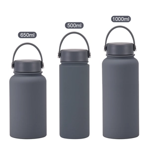 Three gray stainless steel water bottles in 500ml, 650ml and 1000ml sizes side by side