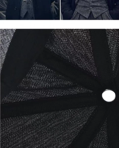 Detail of the grey newsboy cap showing the black mesh lining and reinforced inner structure