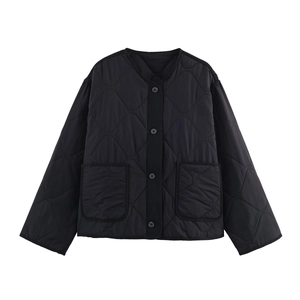 Women's black quilted waterproof jacket with diamond pattern and front pockets