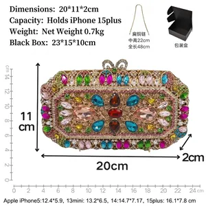 Borsa da sera dorata con cristalli colorati e catena, adatta per iPhone 15 Plus misura