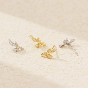 Eleganti orecchini a lobo a foglia in argento S925 con zirconi in oro e argento