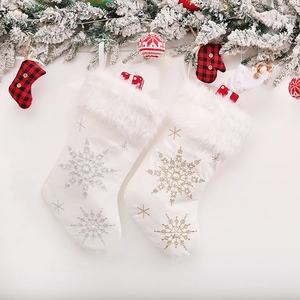 Christmas Stocking White Plush With Faux Fur Trim Snowflake Embroidery Artificial Pearl For Holiday Home Decor Elegant Hanging Gift Bag