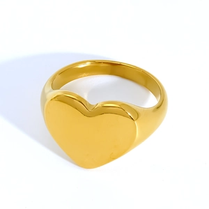 Bague coeur minimaliste en acier inoxydable plaqué or 18K avec finition polie