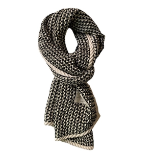 Classic houndstooth pleated scarf with beige knit trim on a clean white background