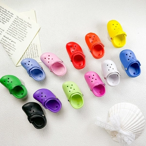 3D Clog Shoe Phone Stand Plastic Expanding Airbag Holder Cute Slipper Shaped Desktop Grip Stable For Smartphone