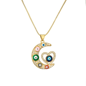 Collier lune et cœur doré avec perles d'œil maléfique colorées et pavé de cristaux