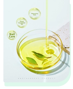 Vista macro de aceite nutritivo para uñas con extractos de plantas en un cuenco de vidrio