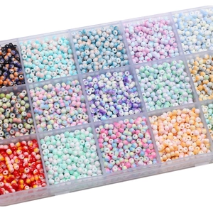 3mm two-tone gradient glass seed beads set in transparent storage box for DIY jewelry