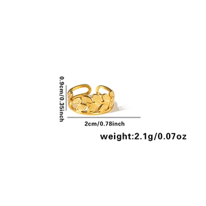 Detail showing dimensions of golden leaf open ring with 0.9cm height and 2cm diameter