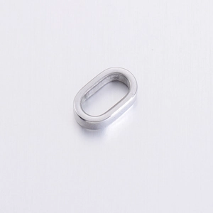 Polished silver stainless steel oval pendant for DIY jewelry necklaces and bracelets