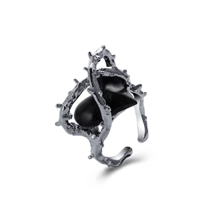 Gothic style thorn branch open ring with a black heart center in vintage silver finish