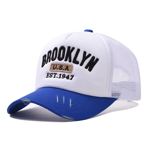 Casquette trucker bleue et blanche avec broderie Brooklyn 3D et visière décontractée