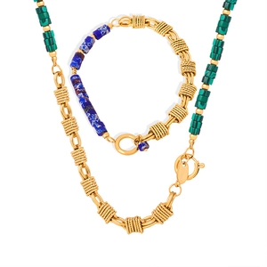 Golden 316L stainless steel jewelry set with green and blue natural stone beads