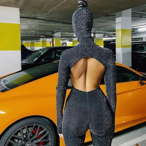 Combinaison dos nu sexy à paillettes noires avec manches longues et capuche