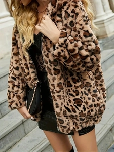 Women's faux fur leopard print hooded cardigan with zip-up front in a stylish streetwear look