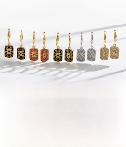 Detailed specs of square titanium steel earrings with zircon star pattern and vacuum plating