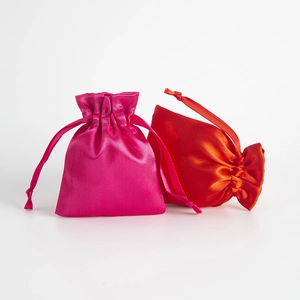 Satin Kordelzug Taschen fuer Schmuck Geschenk Verpackung Lagerung staubdicht Beutel