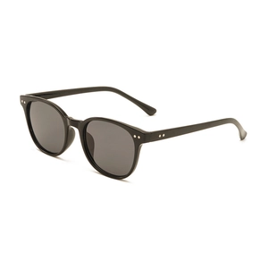 Klassische schwarze Rundsonnenbrille für Damen und Herren mit Metallnieten und grauen Gläsern