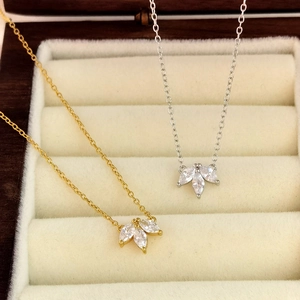 Elegant S925 silver clover necklace with marquise zircon leaves in gold and silver