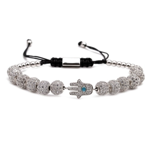 Bracelet tressé Main de Fatma avec perle en zircon 8mm et cordon ajustable noir