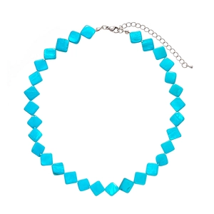 Collana minimalista con perline quadrate turchesi e chiusura a moschettone in argento