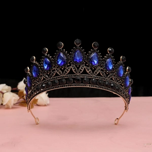 Tiara barocca nera vintage con pietre preziose blu scuro a goccia e cristalli neri