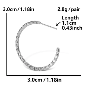 Detail view of 30mm stainless steel hoop earrings with size and weight specifications