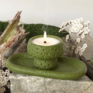 Green rock texture resin candle jar and oval tray set with natural crater design