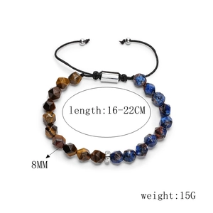 Détail du bracelet en perles d'oeil de tigre 8mm et pierre naturelle avec guide de taille