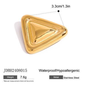 Polished gold stainless steel triangle brooch with dimensions 3.3cm and 7.6g weight