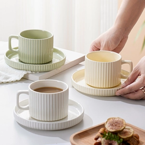 Ceramic Coffee Cup And Saucer Vertical Stripe Minimalist European Style Afternoon Tea Breakfast Mug
