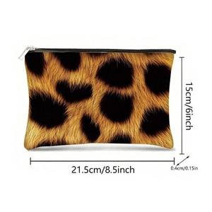 Leopard print canvas makeup bag and pencil case with size dimensions 21.5x15cm