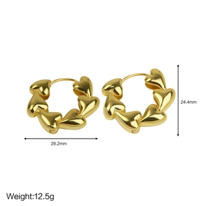 Polished 18k gold heart-shaped hoop earrings for women, minimalist 3D linked design