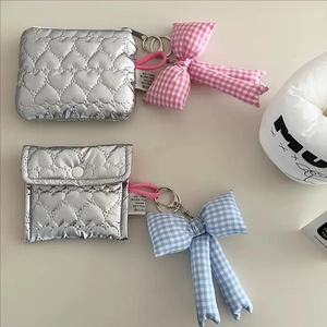 Pendentifs cœur matelassés avec nœuds à carreaux roses et bleus pour sacs et clés
