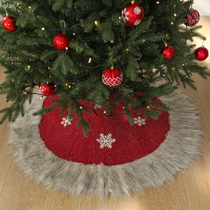 Christmas Tree Skirt Red Felt White Snowflake Patterns Faux Fur Plush Trim Round Holiday Party Home Decor