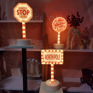 Χριστουγεννιάτικα LED φωτιστικά σήμανσης με Santa Stop Here και North Pole λάμψη