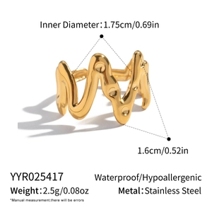 Spécifications détaillées de taille pour la bague vague géométrique en acier doré