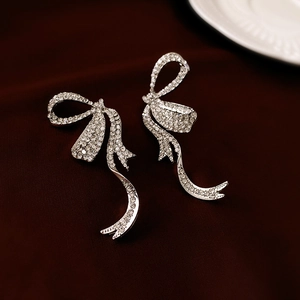Boucles D'oreilles Pendantes Noeud Strass Alliage Gland De Ruban Luxe Élégant Pour Femmes Avec Tige En Argent
