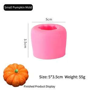 Detail of pink silicone pumpkin mold for cake with dimensions 5cm diameter and 3.5cm height