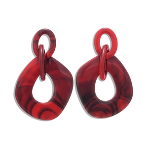 Geometrische rote Acrylohrringe mit Marmortextur und Doppelring-Design für Damen